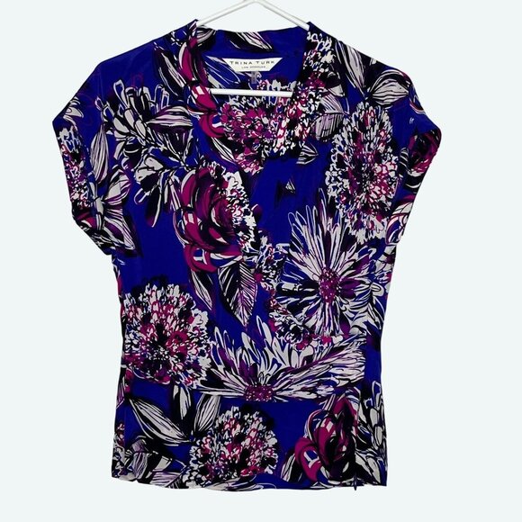 Trina Turk 100% Silk Faux Front Wrap Blue‎ Floral Print Cap Sleeve Blouse Size 2 - Picture 1 of 8